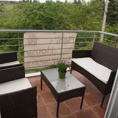 Eleni's House * Néa Fókaia